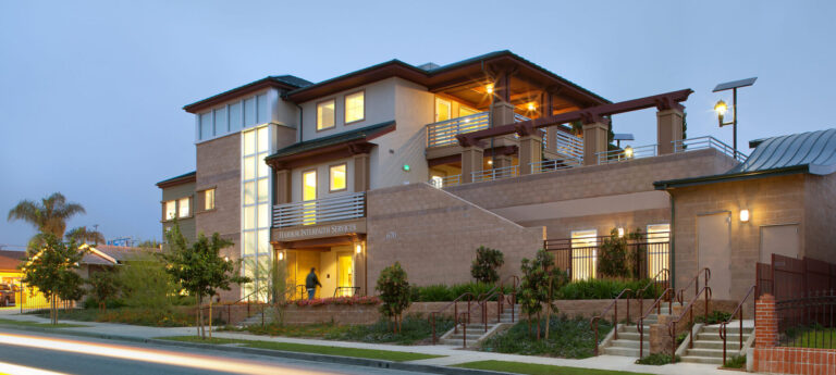 Harbor-Interfaith-Services_cropped-scaled-1-2048x920