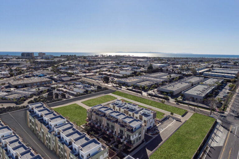 Meritage_17West-Aerial-web-1024x683