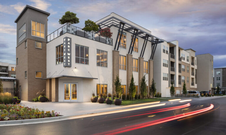 Wasatch-Draper-Pointe_Parc-West_Entry-e1681940069730-1024x613