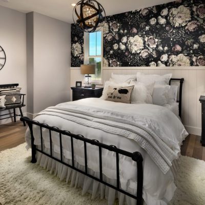 Blackpine_Farmhouse-at-Willow-Creek_Plan-1_Master-Bedroom-1024x682