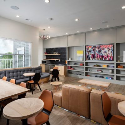 GreenValley_Park37_Interiors_SecondFloorLounge1-1024x645