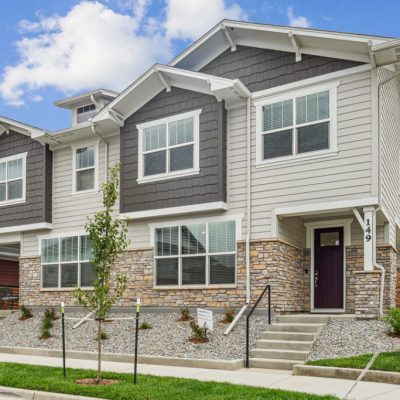 Watermark_CanvasatPrairieCenter_Kilby_FrontExt-1024x683